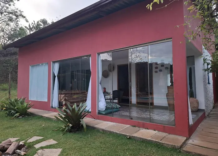 Sítio Recanto dos Lagos piscina sauna e churrasqueira